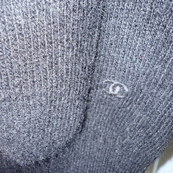 CHANEL Black Cardigan with Gold Accents - Picture 4 of 7